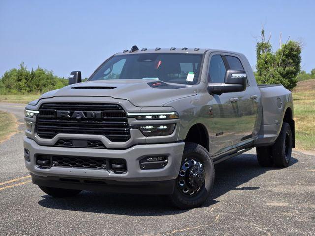 2026 RAM Ram 3500 RAM 3500 LARAMIE MEGA CAB 4X4 64 BOX