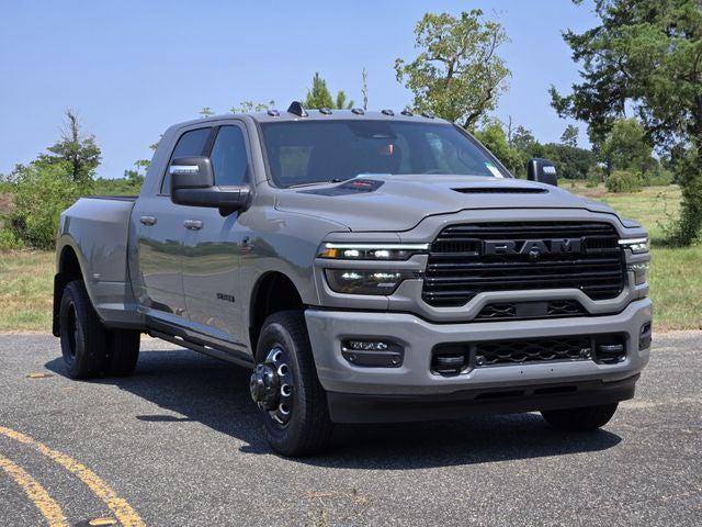 2026 RAM Ram 3500 RAM 3500 LARAMIE MEGA CAB 4X4 64 BOX