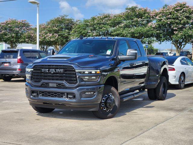 2026 RAM Ram 3500 RAM 3500 LARAMIE MEGA CAB 4X4 64 BOX