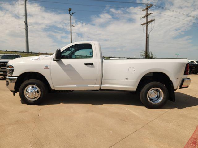 2026 RAM Ram 3500 RAM 3500 TRADESMAN REGULAR CAB 4X4 8 BOX