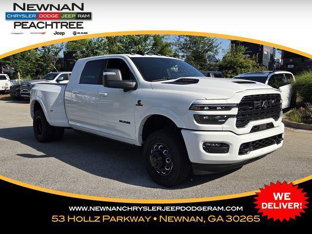 2026 RAM 3500 RAM 3500 LIMITED MEGA CAB 4X4 64 BOX