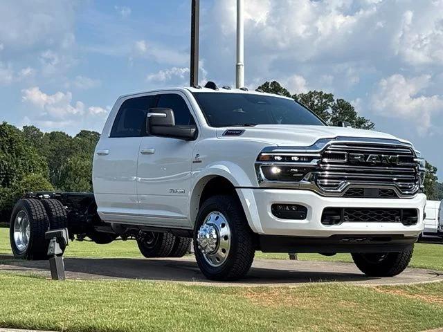 2026 RAM 4500 Chassis RAM 4500 BIG HORN CHASSIS CREW CAB 4X4 60 CA