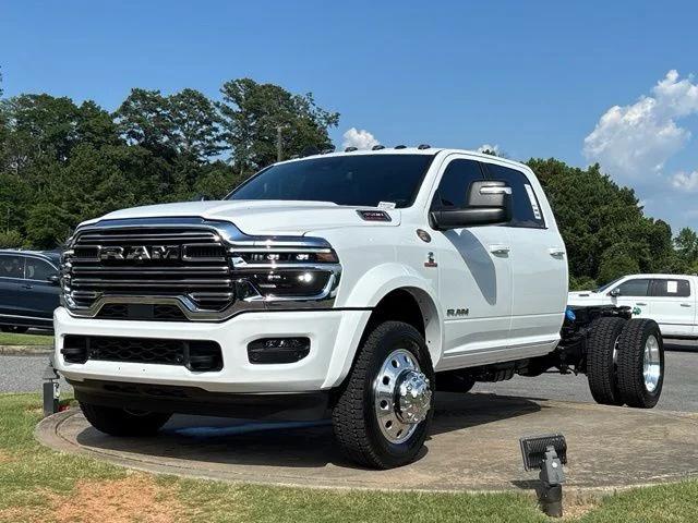 2026 RAM 4500 Chassis RAM 4500 BIG HORN CHASSIS CREW CAB 4X4 60 CA