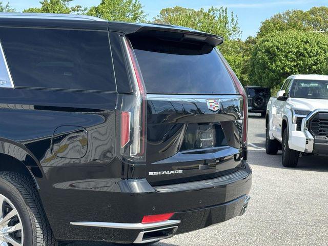 2023 Cadillac Escalade 4WD Premium Luxury