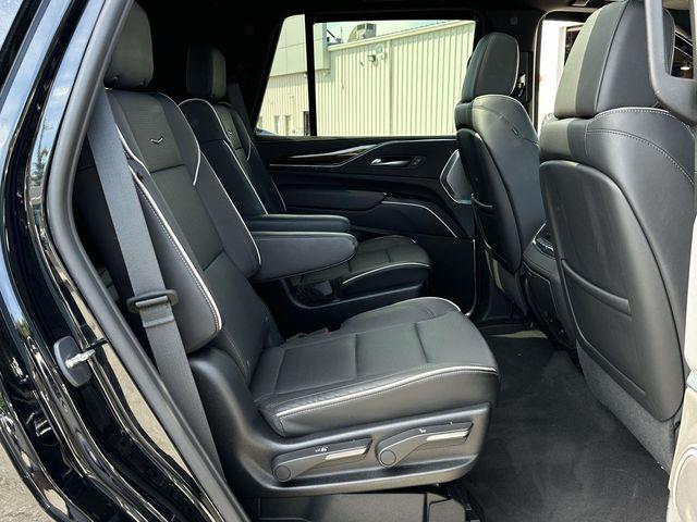 2023 Cadillac Escalade 4WD Premium Luxury