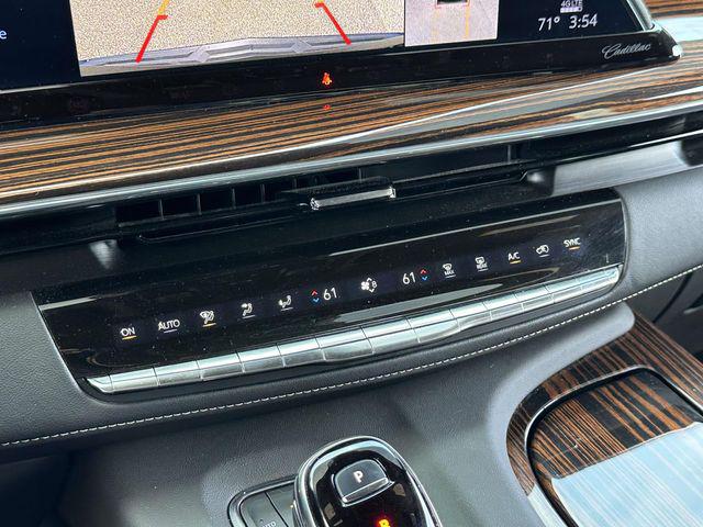 2023 Cadillac Escalade 4WD Premium Luxury