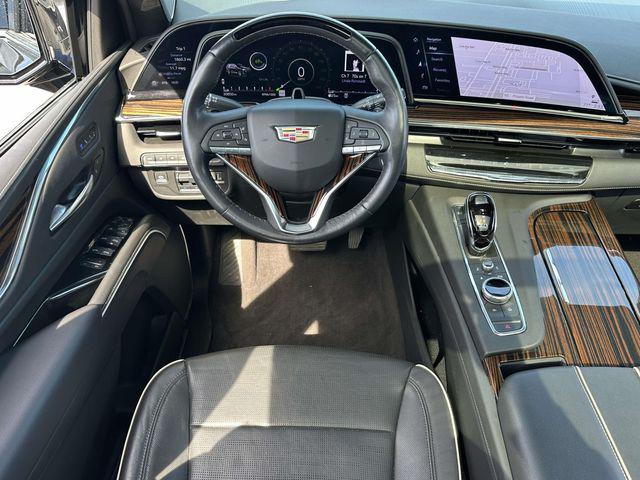 2023 Cadillac Escalade 4WD Premium Luxury