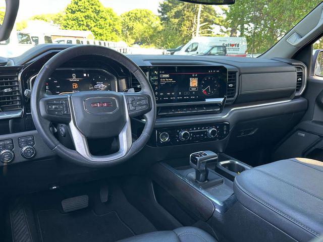 2023 GMC Sierra 1500 4WD Crew Cab Short Box SLT