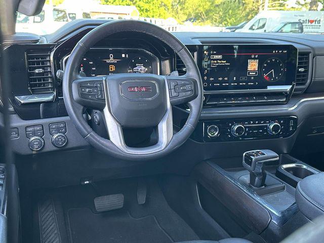 2023 GMC Sierra 1500 4WD Crew Cab Short Box SLT