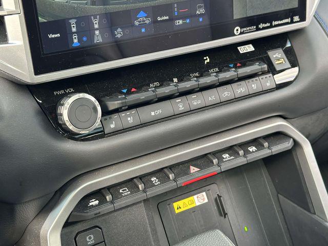 2023 Toyota Tundra Platinum