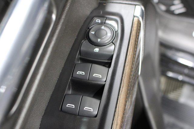 2022 Chevrolet Silverado 1500 4WD Crew Cab Short Bed RST