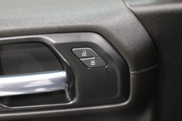 2022 Chevrolet Silverado 1500 4WD Crew Cab Short Bed RST