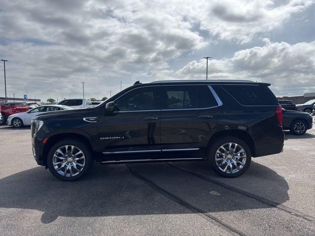 2022 GMC Yukon 4WD Denali