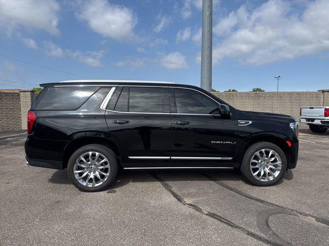 2022 GMC Yukon 4WD Denali