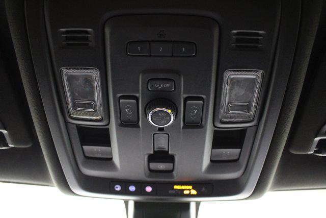 2022 GMC Yukon 4WD Denali