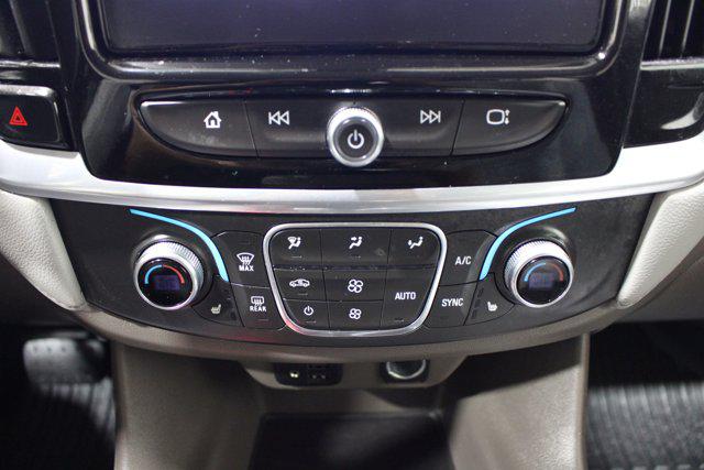 2020 Chevrolet Traverse AWD LT Leather