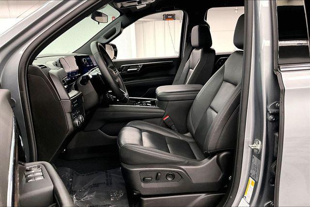2025 Chevrolet Tahoe 4WD LT