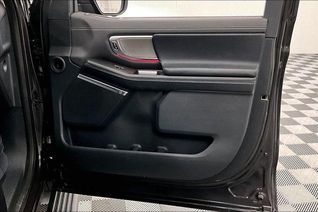 2025 Ford Expedition Platinum MAX