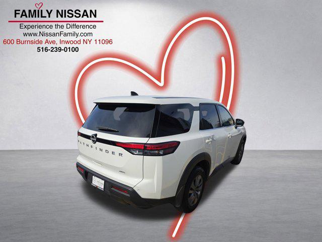 2025 Nissan Pathfinder S 4WD