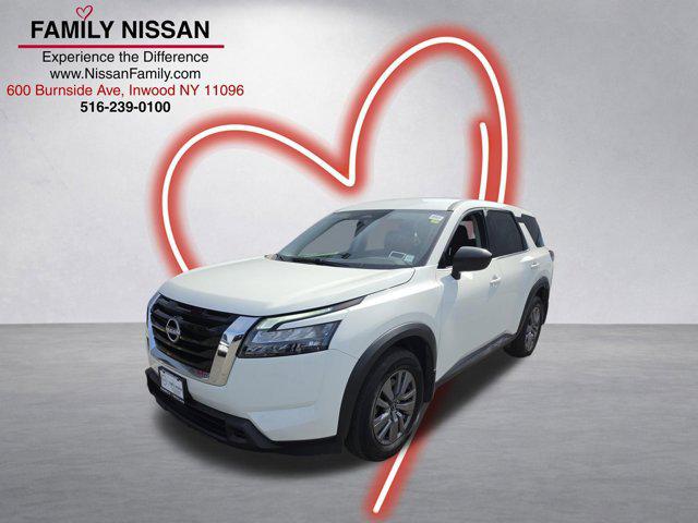 2025 Nissan Pathfinder S 4WD