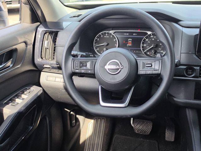 2025 Nissan Pathfinder S 4WD
