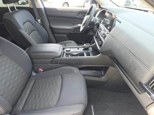 2025 Nissan Pathfinder S 4WD