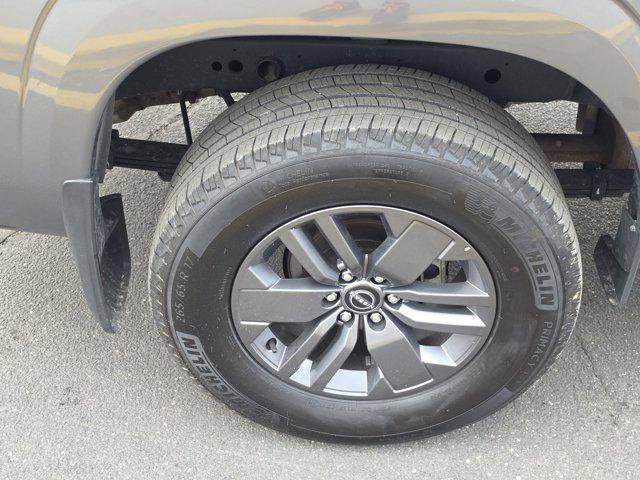 2025 Nissan Frontier Crew Cab SV 4x4