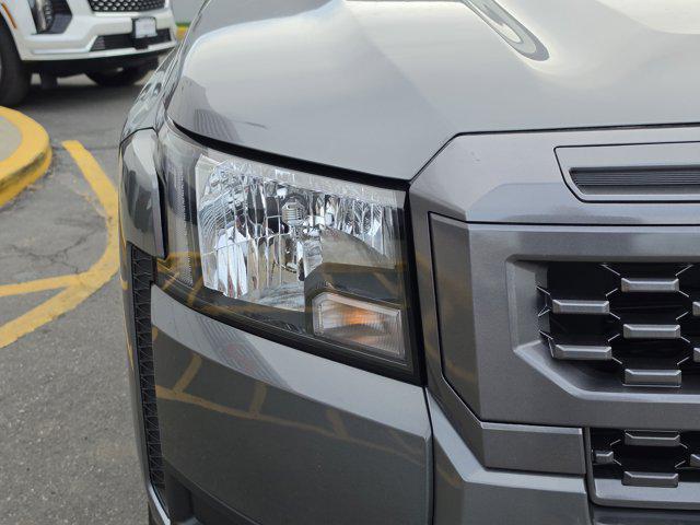 2025 Nissan Frontier Crew Cab SV 4x4