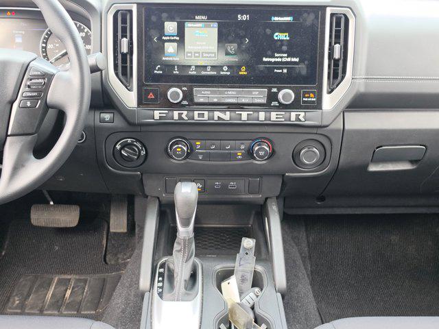 2025 Nissan Frontier Crew Cab SV 4x4
