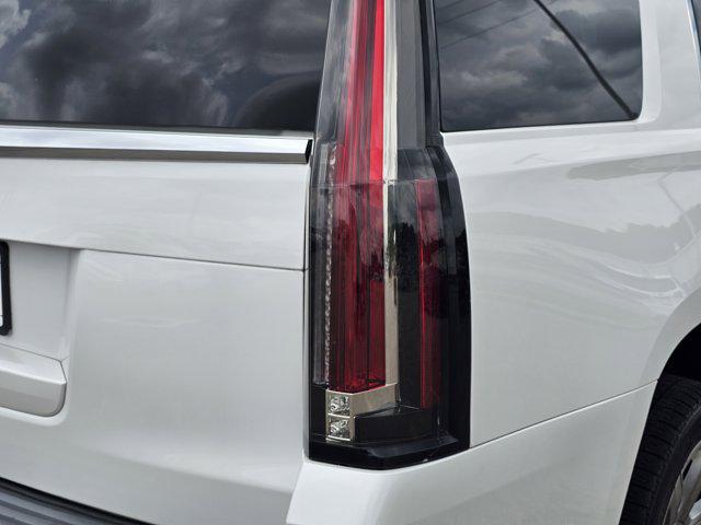 2020 Cadillac Escalade 4WD Luxury
