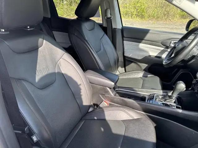 2022 Jeep Compass Latitude Lux 4x4