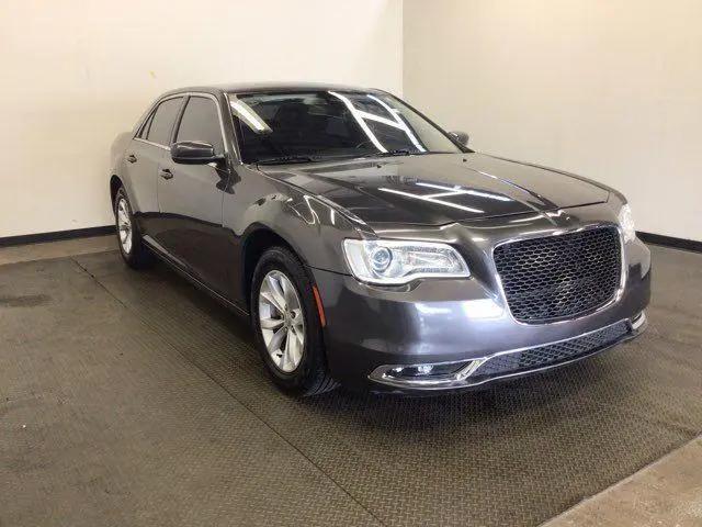 2021 Chrysler 300 Touring for sale near Cincinnati, OH