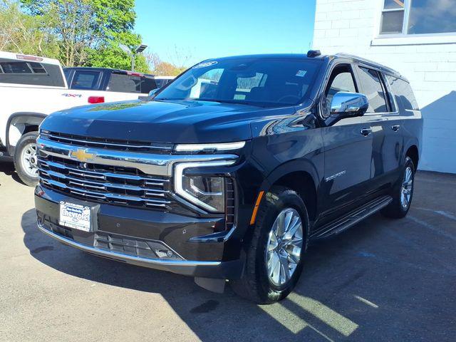 2025 Chevrolet Suburban 4WD Premier