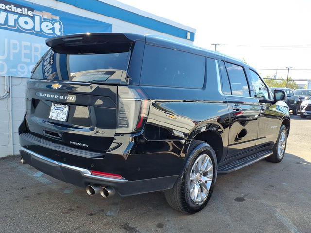 2025 Chevrolet Suburban 4WD Premier