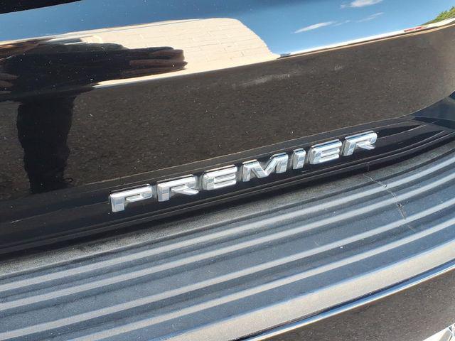2025 Chevrolet Suburban 4WD Premier