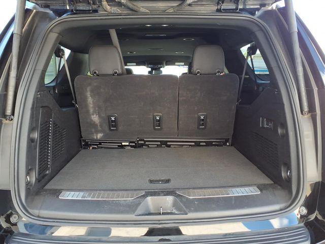 2025 Chevrolet Suburban 4WD Premier