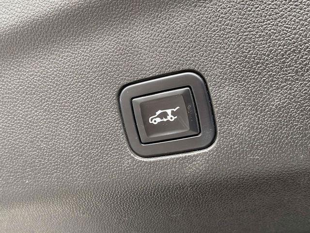 2023 Chevrolet Suburban 4WD High Country