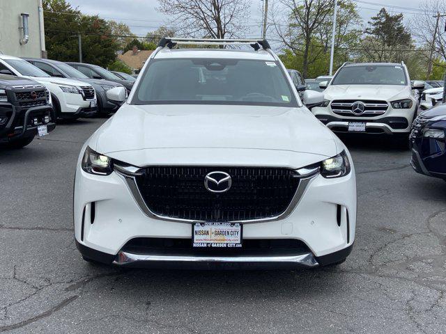 2024 Mazda X-90 Premium Plus