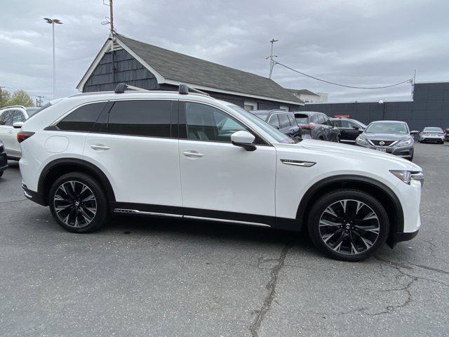 2024 Mazda X-90 Premium Plus