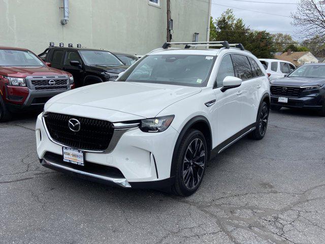 2024 Mazda X-90 Premium Plus