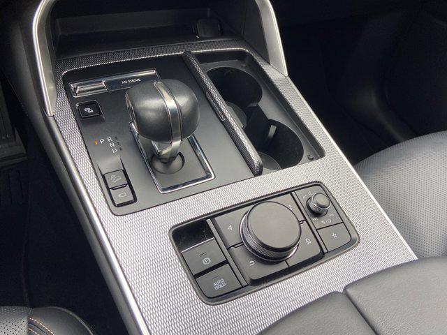 2024 Mazda X-90 Premium Plus