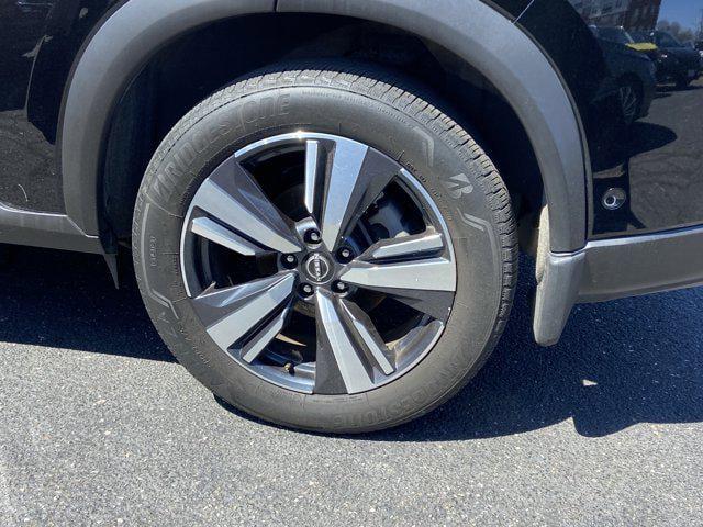 2025 Nissan Rogue SL Intelligent AWD