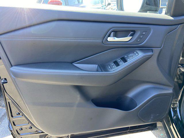 2025 Nissan Rogue SL Intelligent AWD