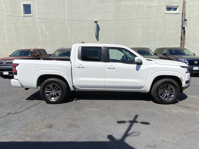 2025 Nissan Frontier Crew Cab SV 4x2