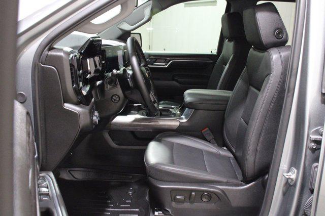 2025 Chevrolet Silverado 1500 4WD Crew Cab Short Bed LTZ