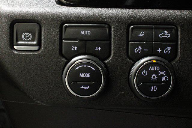 2025 Chevrolet Silverado 1500 4WD Crew Cab Short Bed LTZ