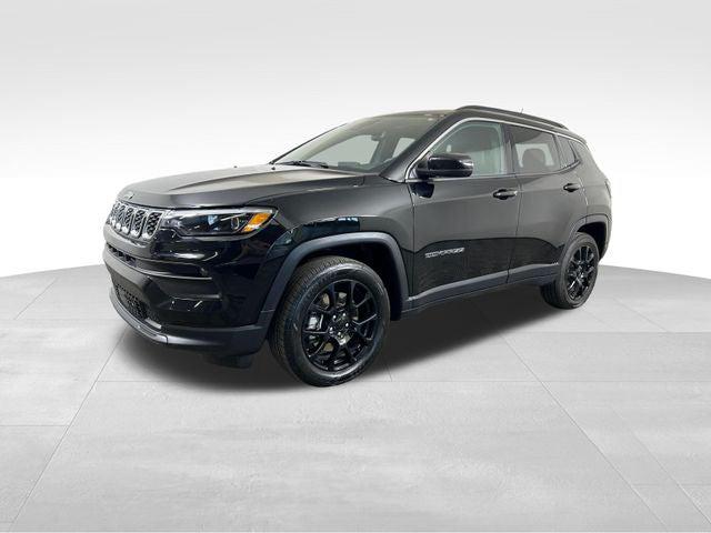 2024 Jeep Compass Latitude Lux FWD