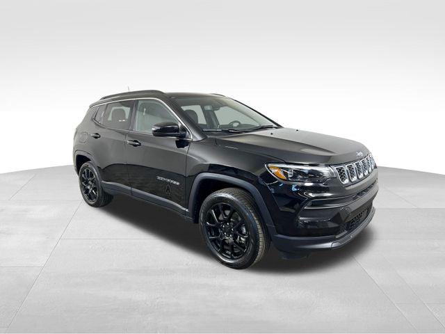 2024 Jeep Compass Latitude Lux FWD