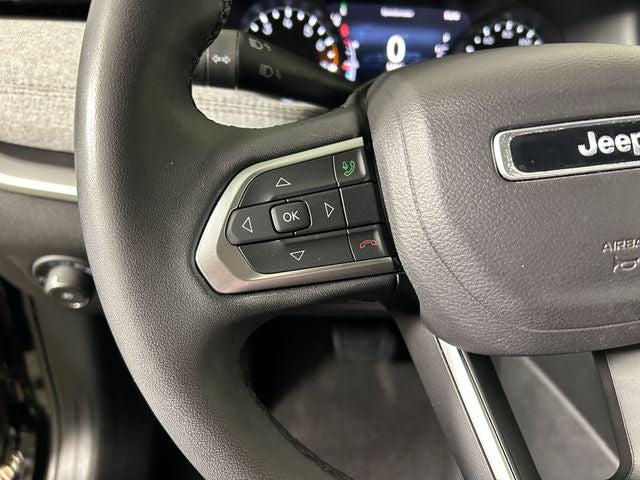 2024 Jeep Compass Latitude Lux FWD
