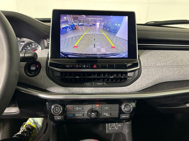 2024 Jeep Compass Latitude Lux FWD